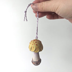 Lemon Hanging Mushroom